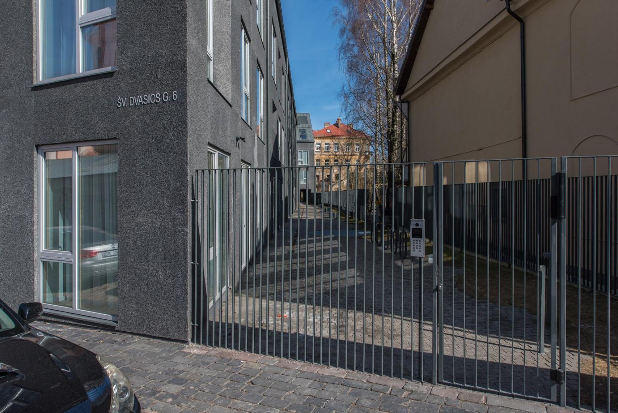 Cohost I New Basteja Life Apartments W-Garage Prkg & Self Check-In VNO Kültér fotó